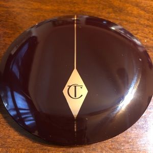 Charlotte Tilbury Cheek to Chic